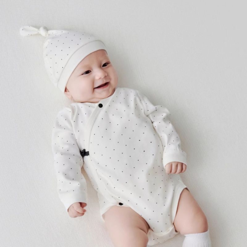 100% Cotton Long Sleeve Bodysuit - Spotted